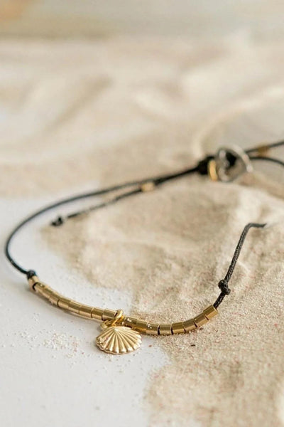 Black|Si Simple Gold Filled Shell Bracelet